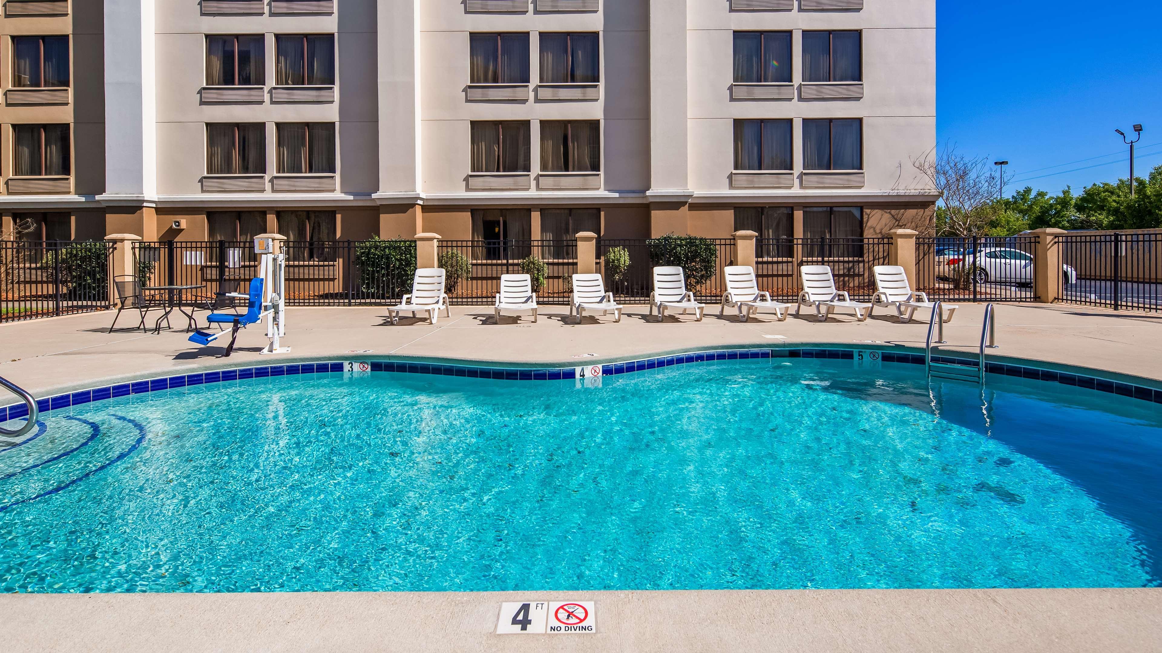 Clarion Pointe Jacksonville Near Camp Lejeune Exteriör bild