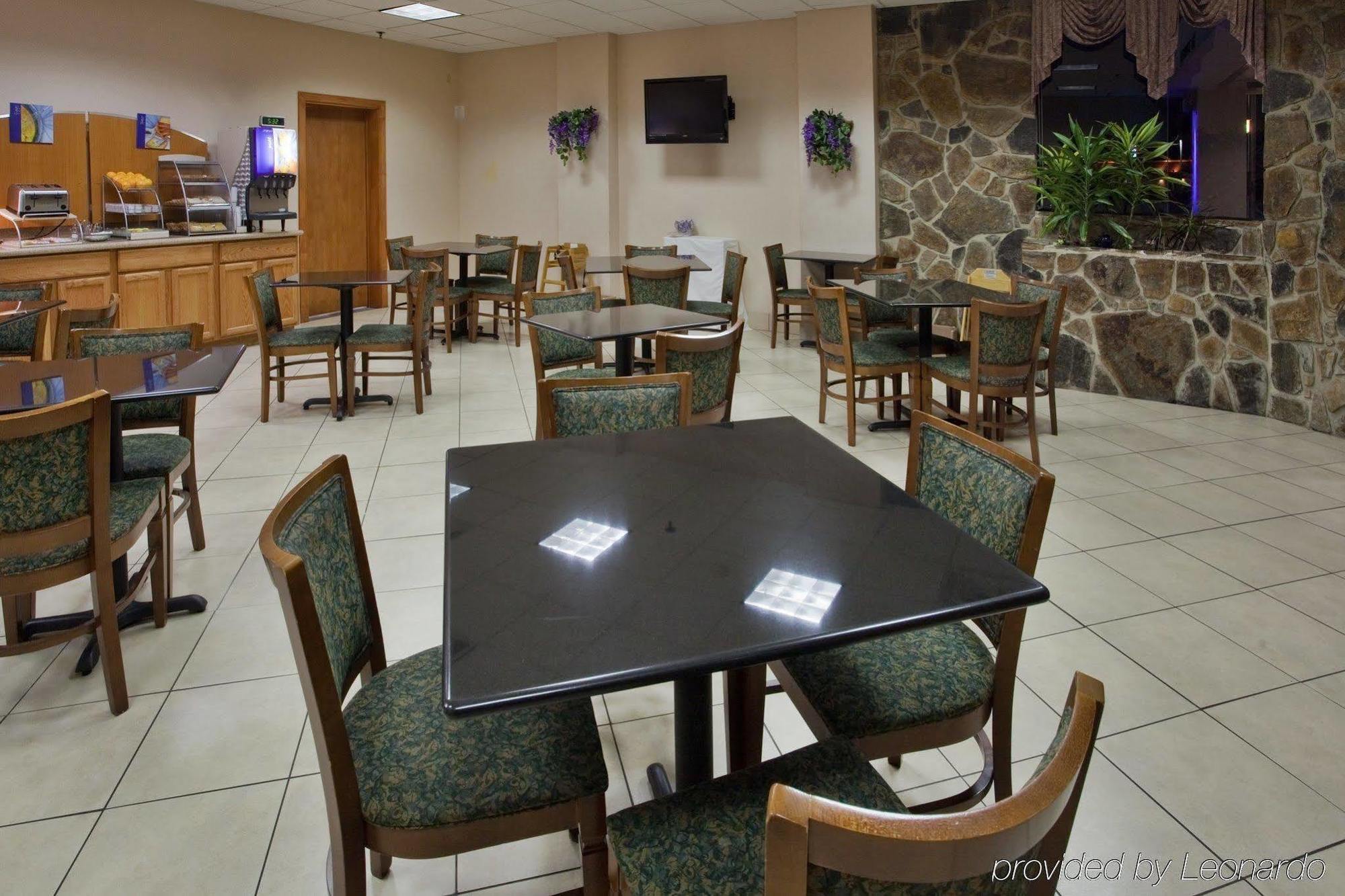 Clarion Pointe Jacksonville Near Camp Lejeune Restaurang bild
